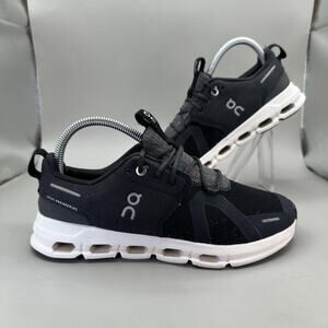 On Cloud Sky Shoes Youth Size 5.5Y Cloudfoam Running Sneakers